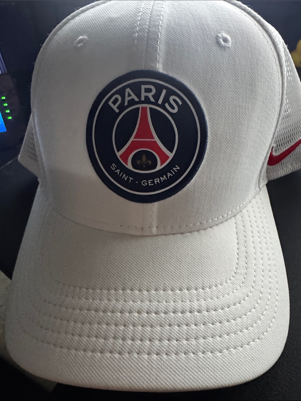 Paris Saint-Germain White Nike Baseball Cap